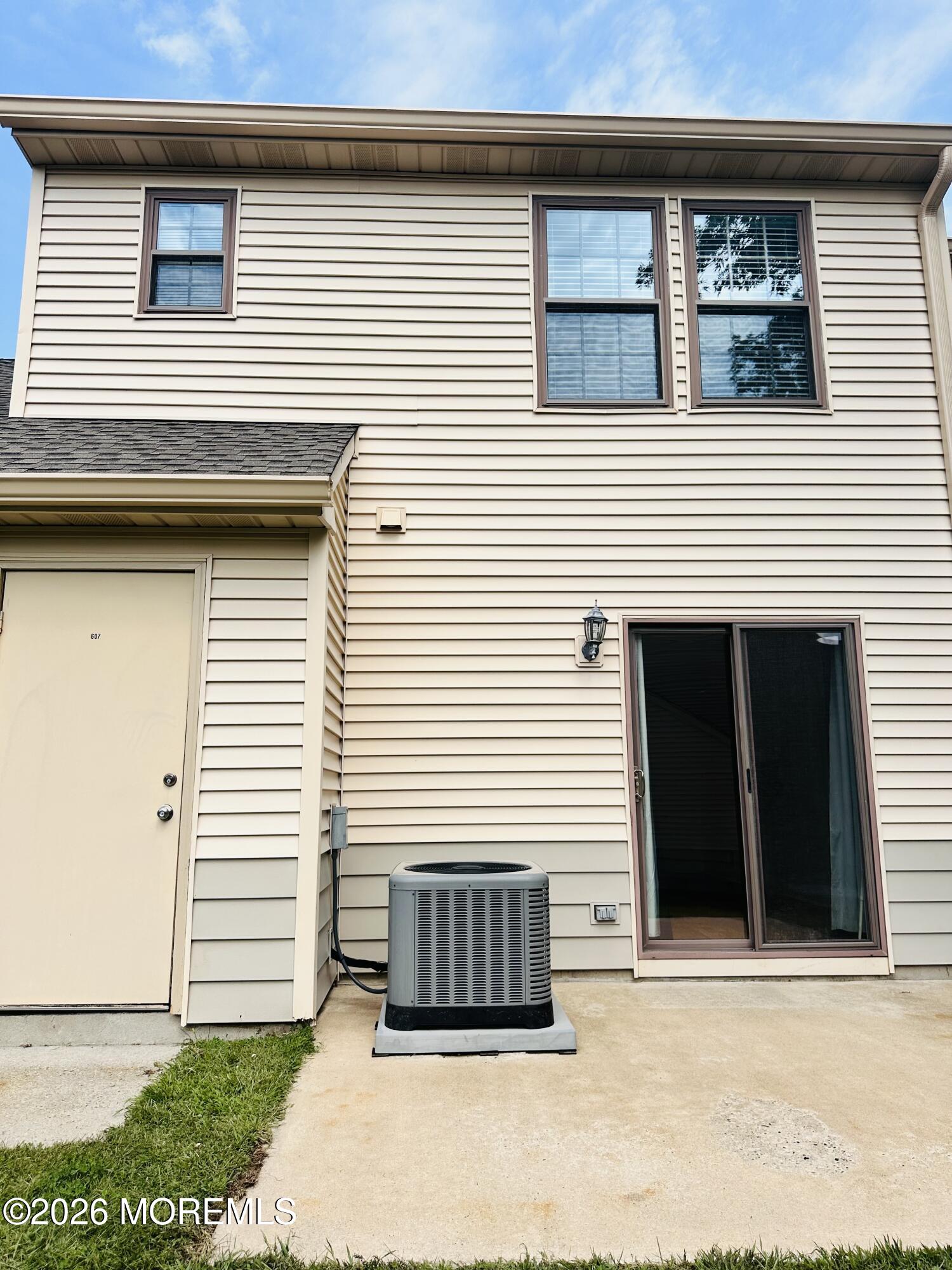 607 Bromelia Court Jackson NJ 08527