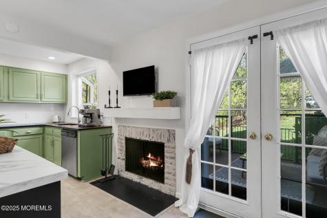 31 Mulberry Court Brielle NJ 08730