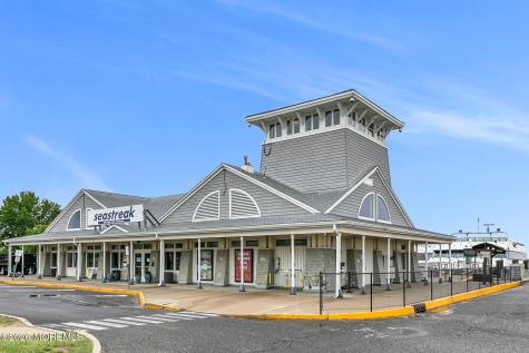 12 Skimmer Lane Middletown NJ 07758