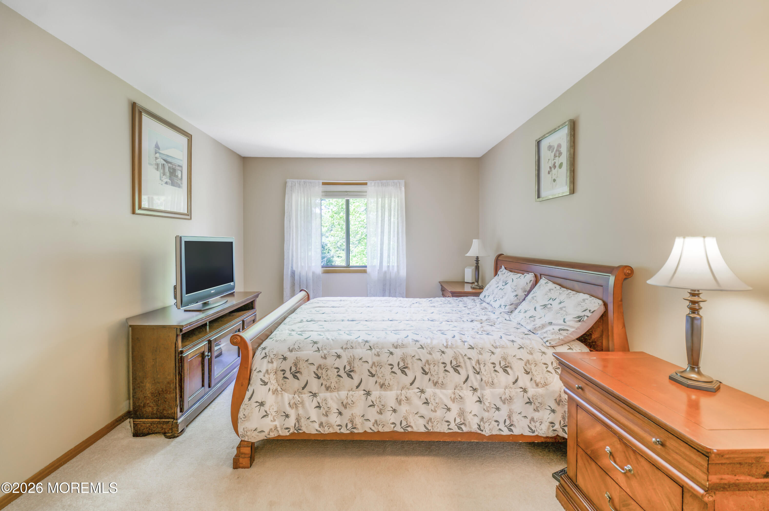 92 Wigwam Lane Tinton Falls NJ 07724