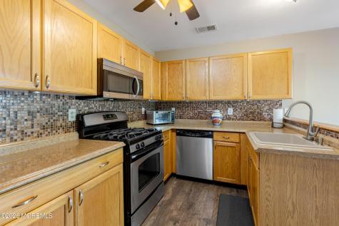 12 Beagle Place Tinton Falls NJ 07753