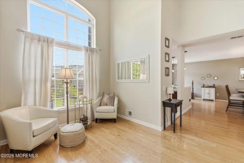140 Melanie Way Manahawkin NJ 08050