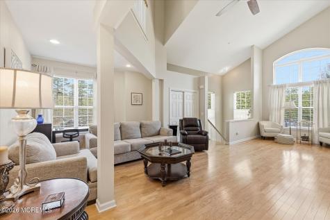 140 Melanie Way Manahawkin NJ 08050