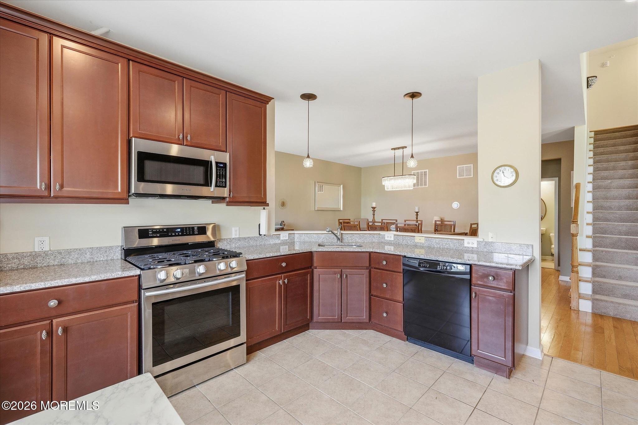 140 Melanie Way Manahawkin NJ 08050