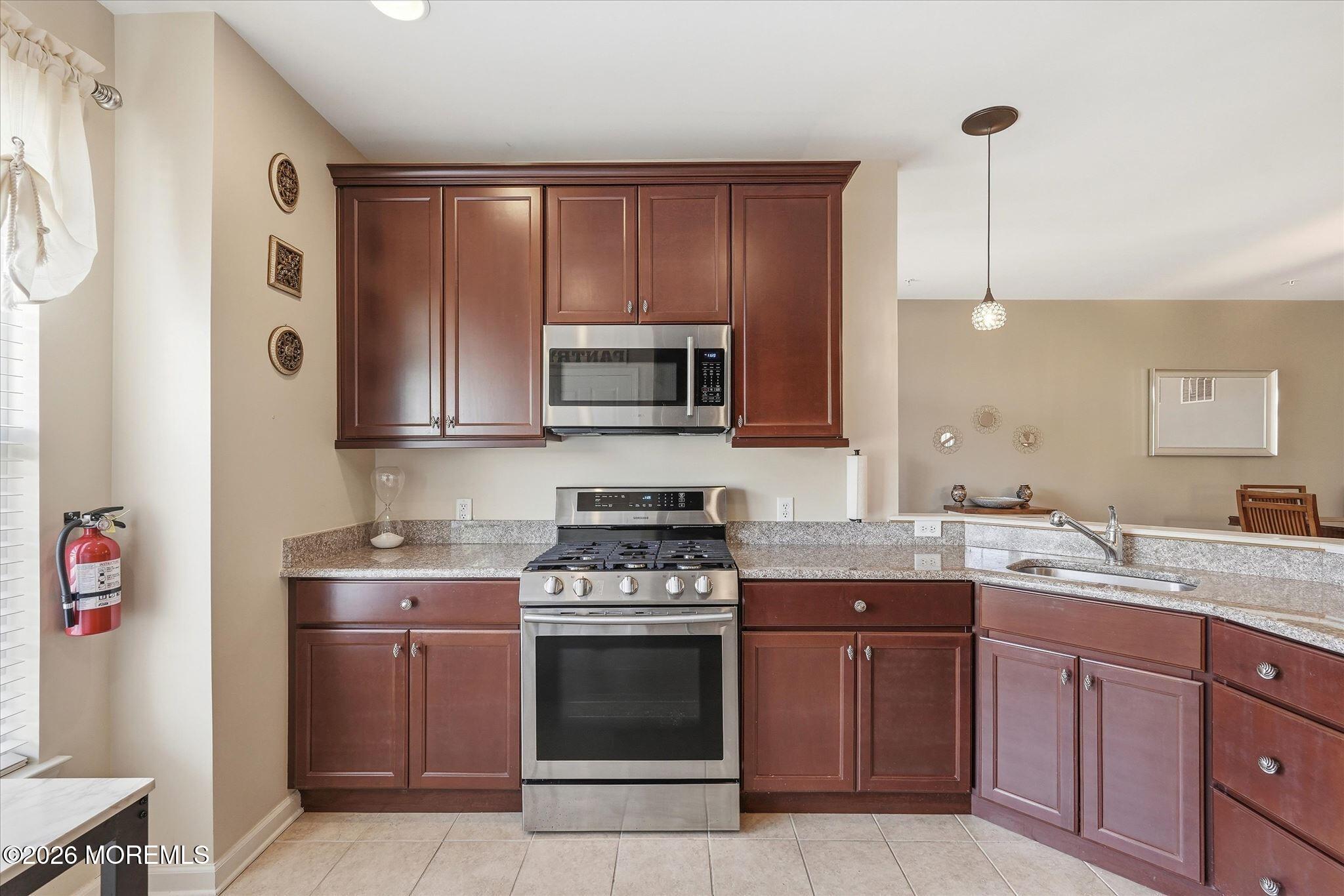140 Melanie Way Manahawkin NJ 08050