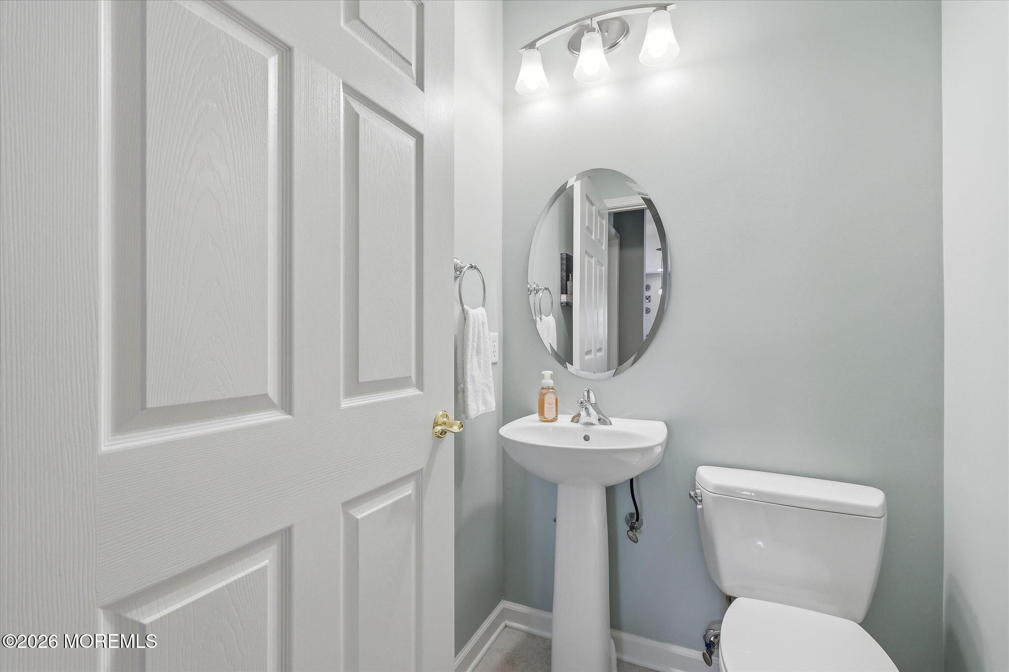 140 Melanie Way Manahawkin NJ 08050