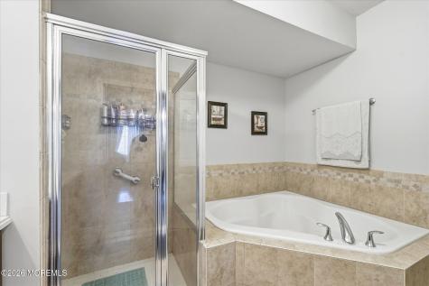 140 Melanie Way Manahawkin NJ 08050