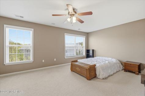 140 Melanie Way Manahawkin NJ 08050