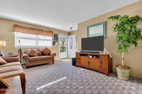 15 S Seas Court Barnegat NJ 08005