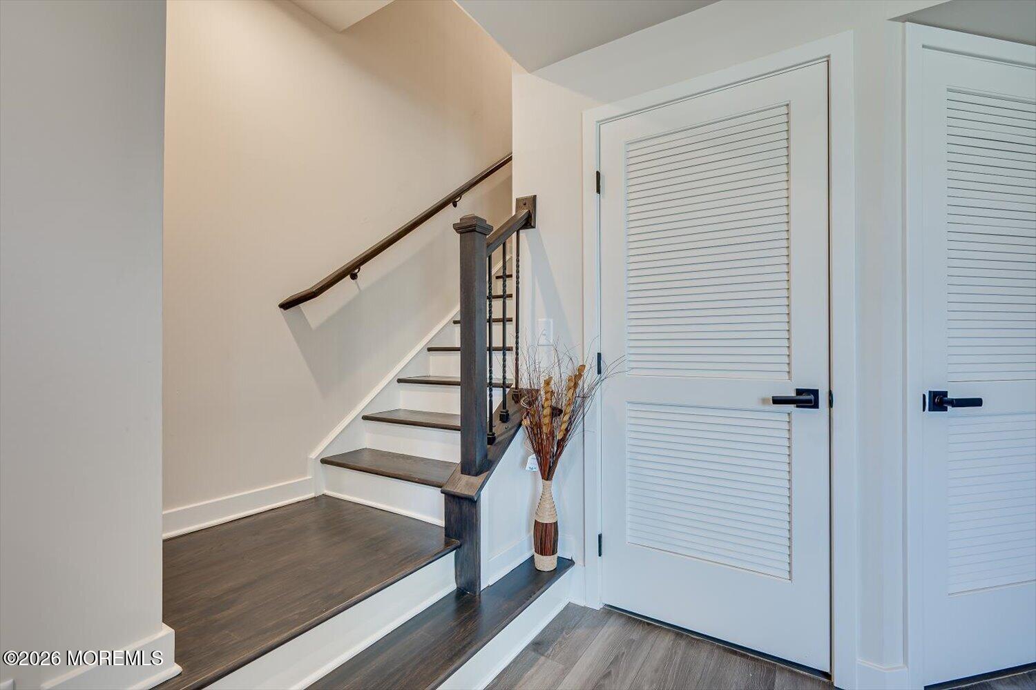 220 Anchor Way Aberdeen NJ 07721