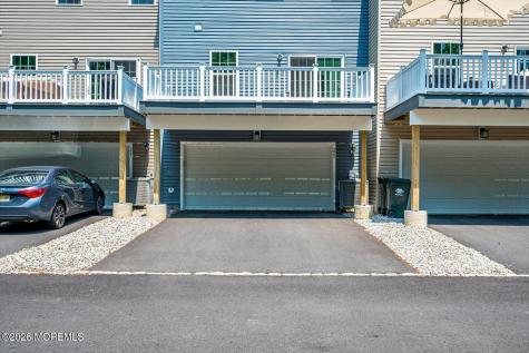 220 Anchor Way Aberdeen NJ 07721
