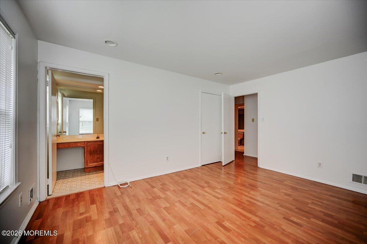 308 Balsam Court Howell NJ 07731