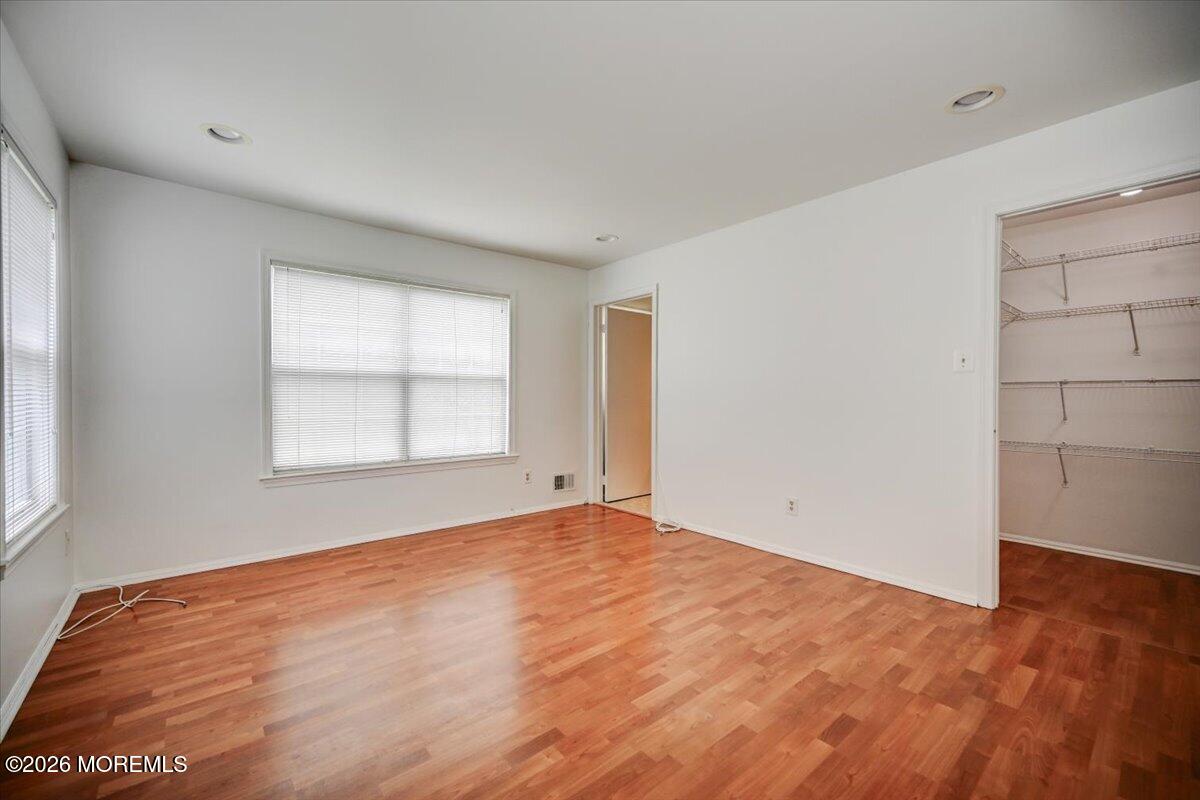 308 Balsam Court Howell NJ 07731