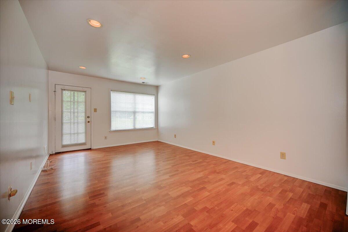 308 Balsam Court Howell NJ 07731