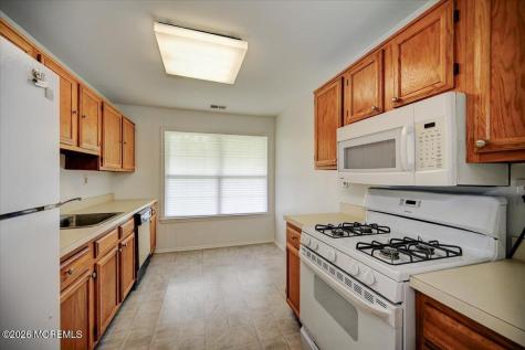 308 Balsam Court Howell NJ 07731