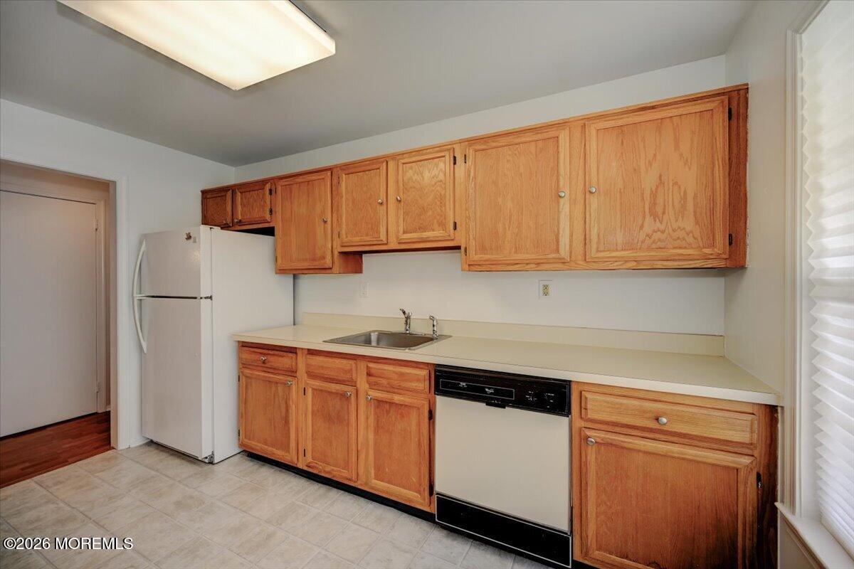308 Balsam Court Howell NJ 07731