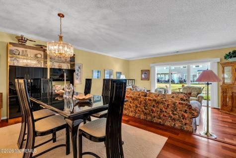 25 Steeple Chase Court Tinton Falls NJ 07724