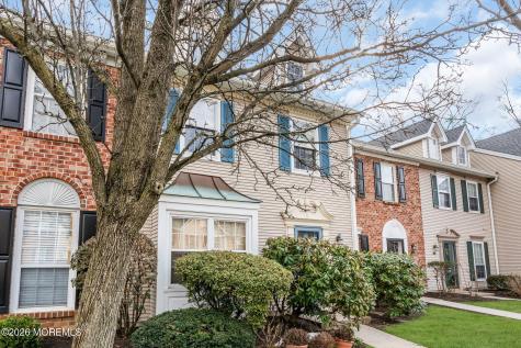 25 Steeple Chase Court Tinton Falls NJ 07724