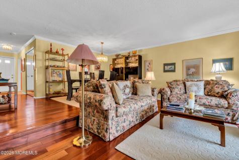 25 Steeple Chase Court Tinton Falls NJ 07724