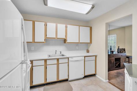 408 Larkspur Lane Jackson NJ 08527