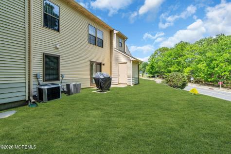 408 Larkspur Lane Jackson NJ 08527