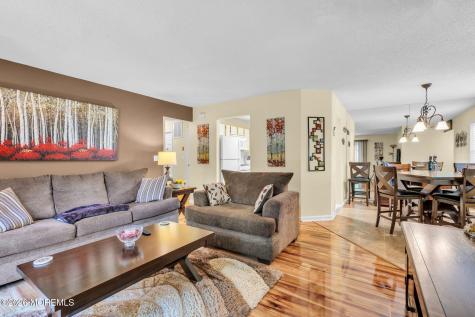 408 Larkspur Lane Jackson NJ 08527