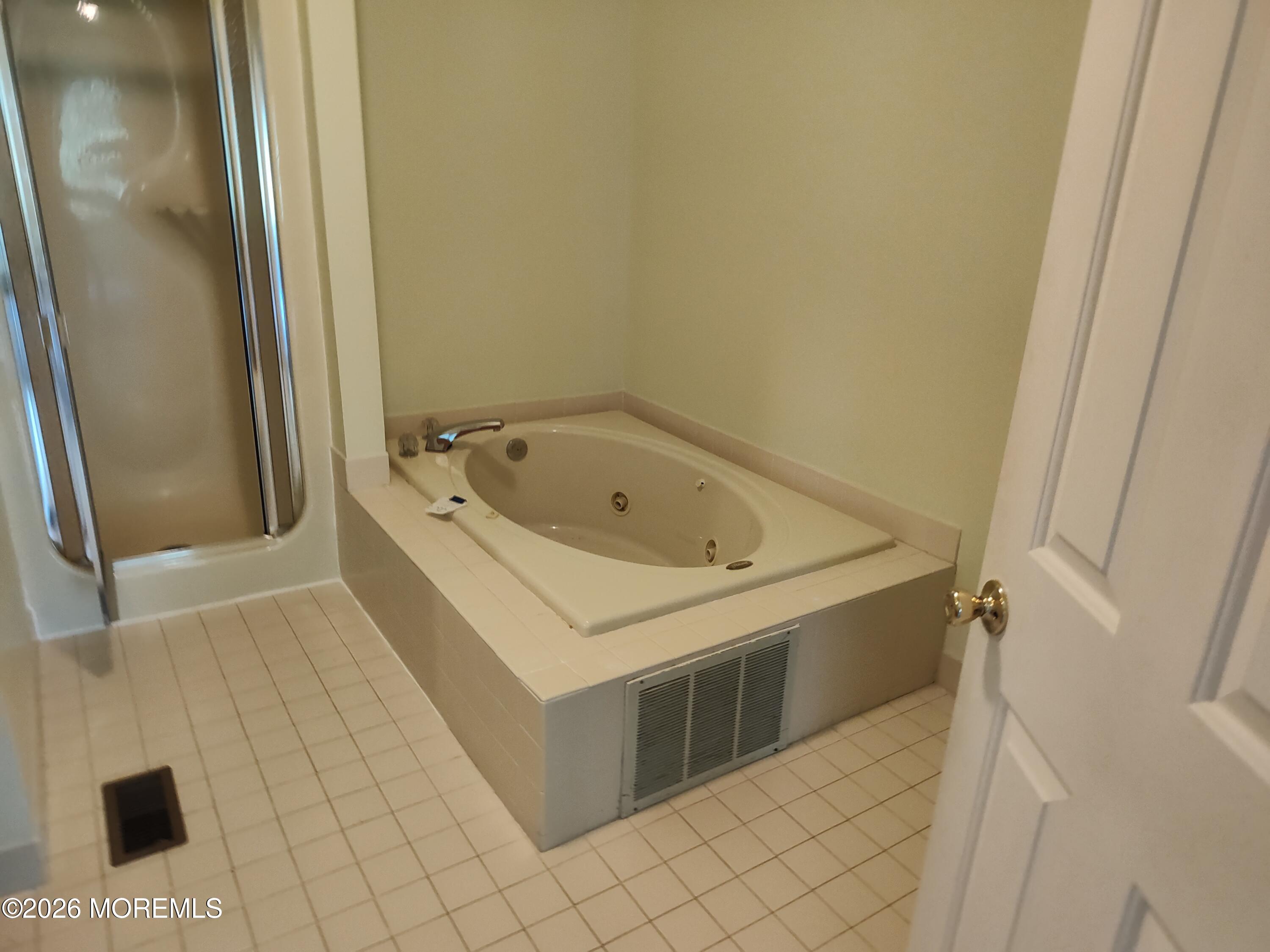 106 Northampton Drive Holmdel NJ 07733