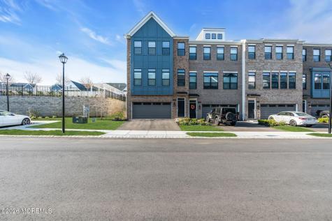 2 Valiant Court Middletown NJ 07748