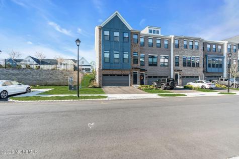 2 Valiant Court Middletown NJ 07748