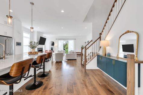 2 Valiant Court Middletown NJ 07748