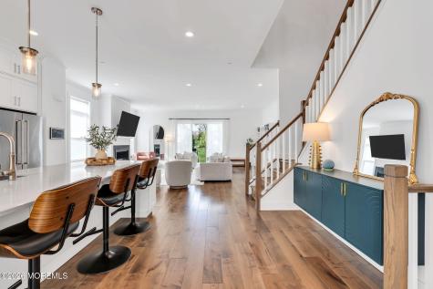 2 Valiant Court Middletown NJ 07748