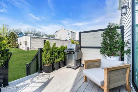 2 Valiant Court Middletown NJ 07748