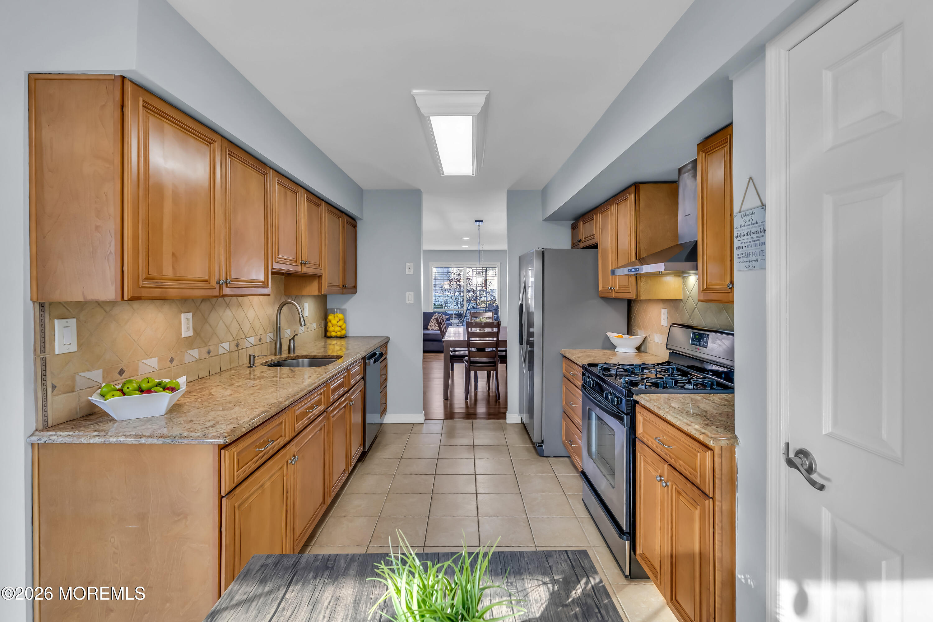 198 Franklin Place Morganville NJ 07751