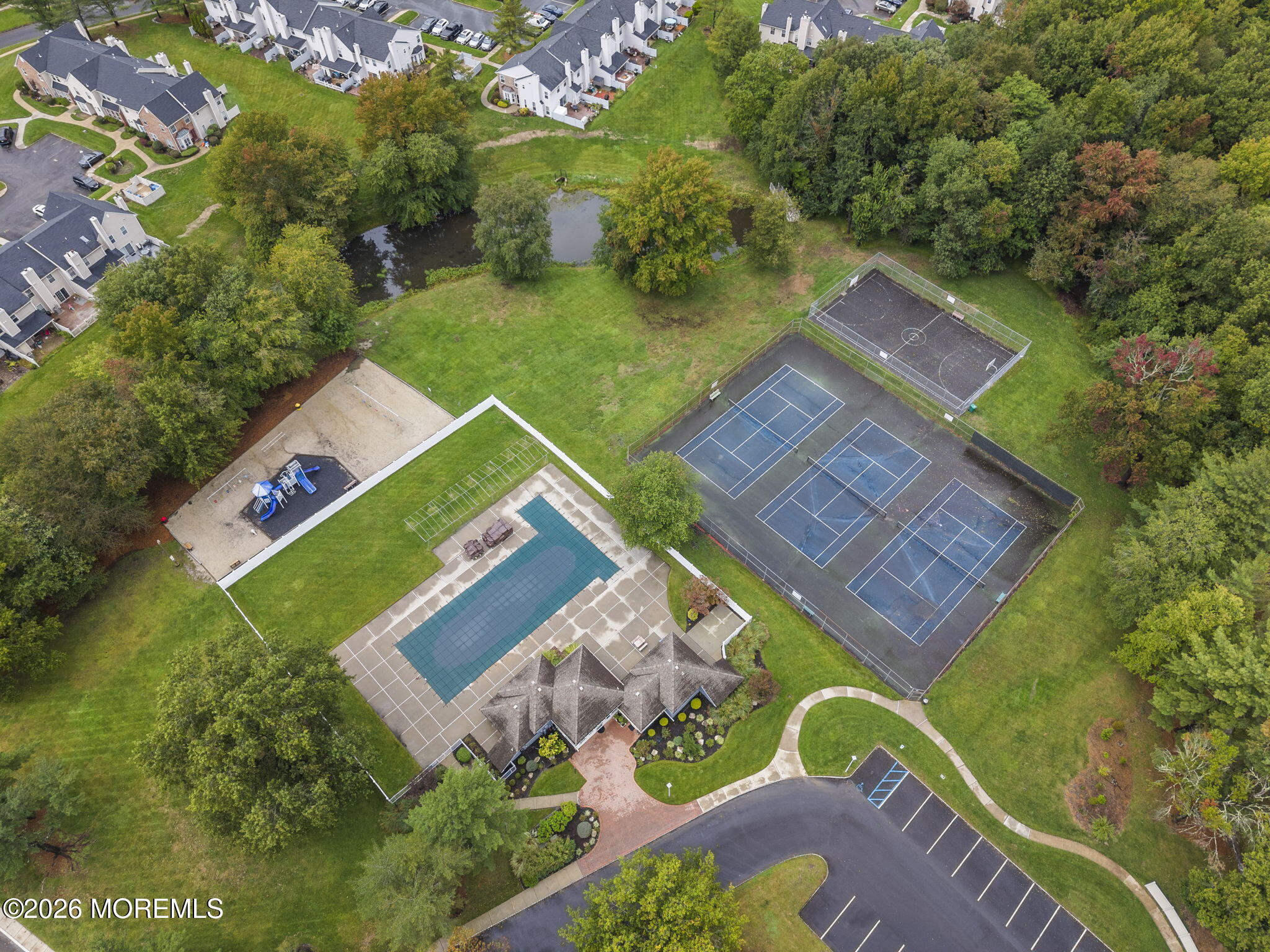 198 Franklin Place Morganville NJ 07751