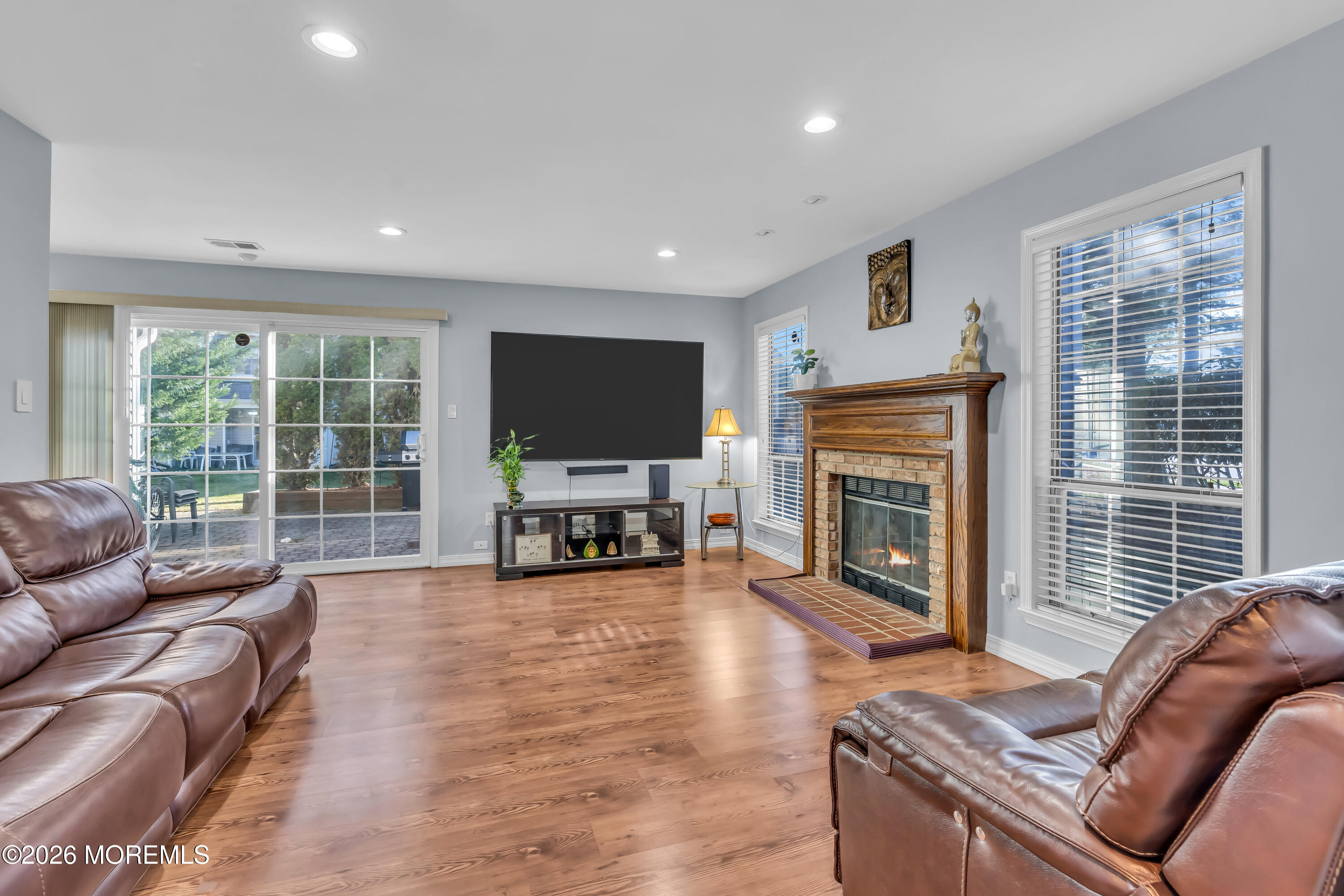 198 Franklin Place Morganville NJ 07751