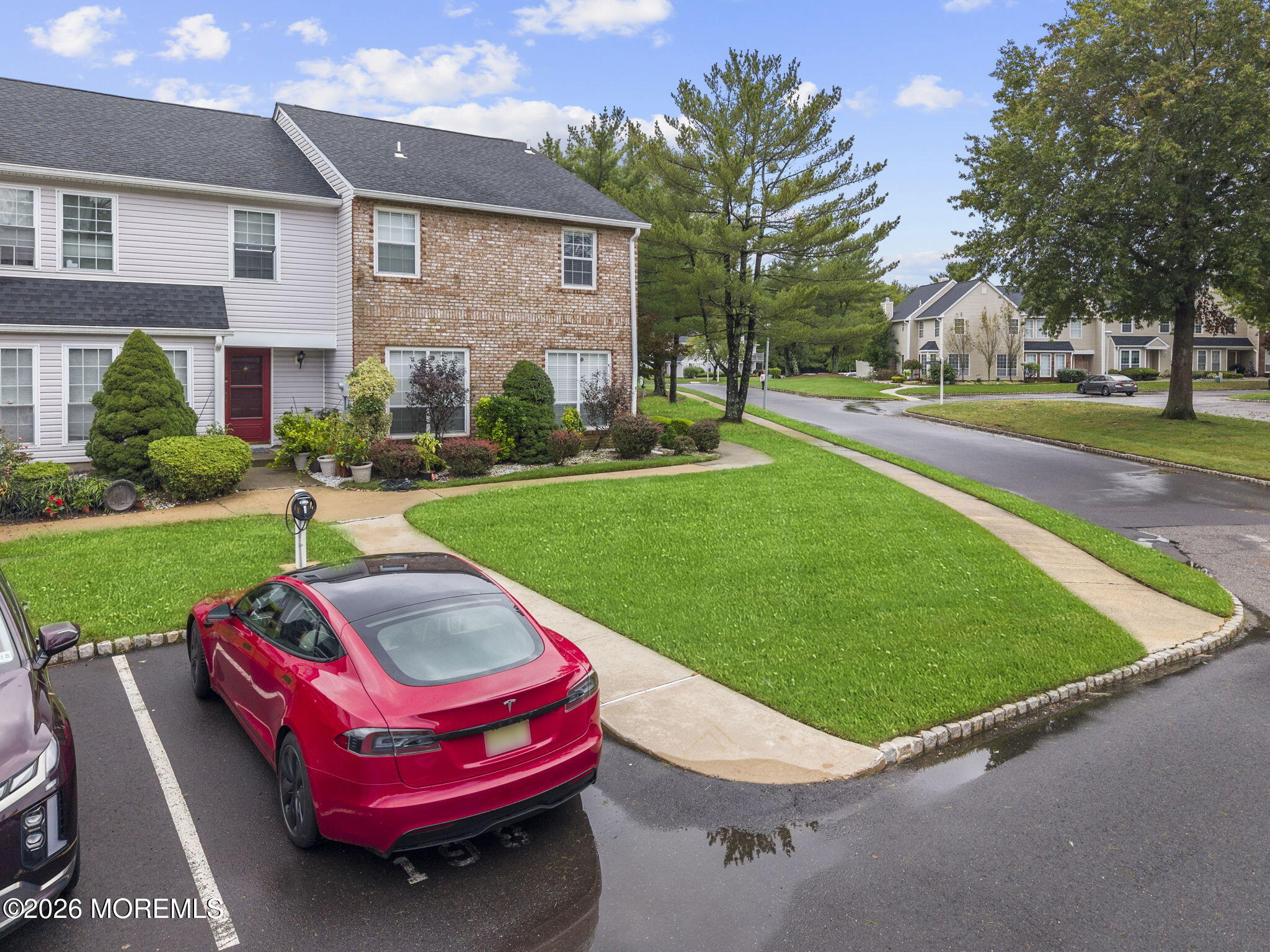198 Franklin Place Morganville NJ 07751