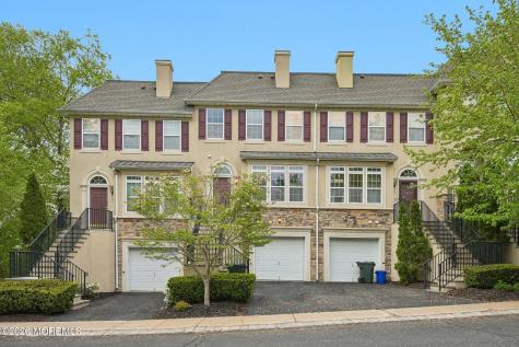 14 W Aspen Way Matawan NJ 07747