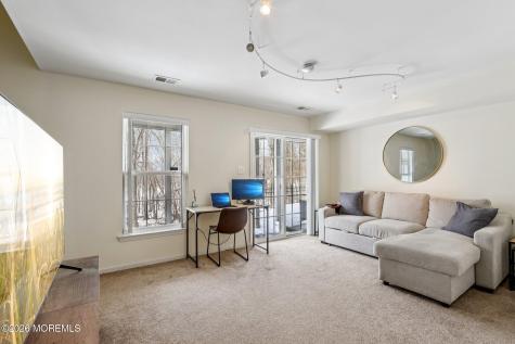 14 W Aspen Way Matawan NJ 07747
