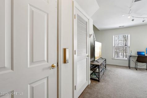 14 W Aspen Way Matawan NJ 07747