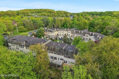 14 W Aspen Way Matawan NJ 07747