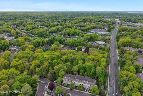 14 W Aspen Way Matawan NJ 07747