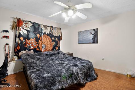 804 Ivy Court Jackson NJ 08527