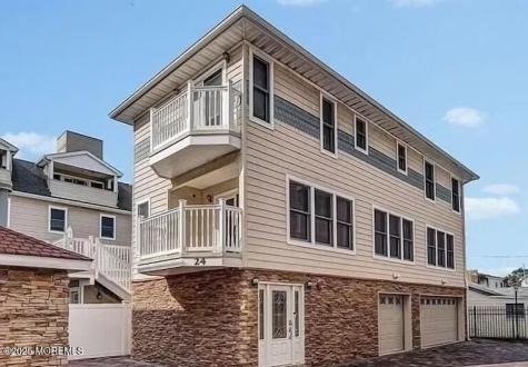 21 Blaine Avenue Seaside Heights NJ 08751