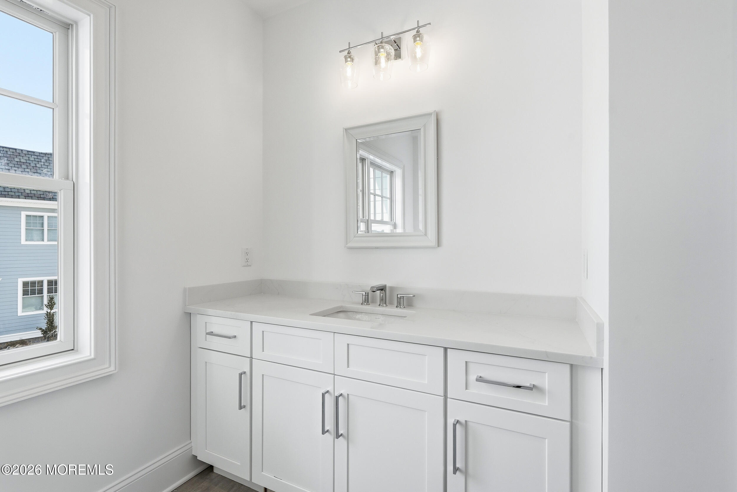 124 Eagle Way Eatontown NJ 07724