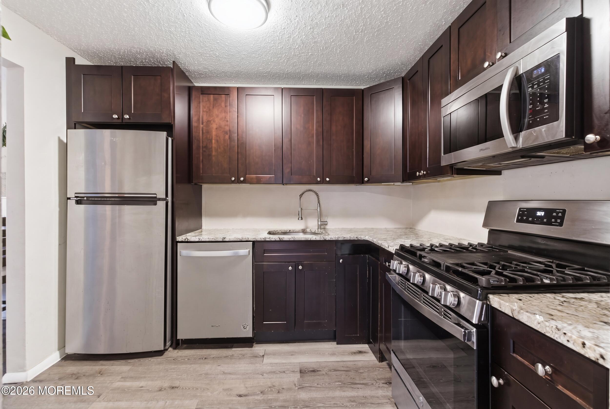 2007 Begonia Court Jackson NJ 08527