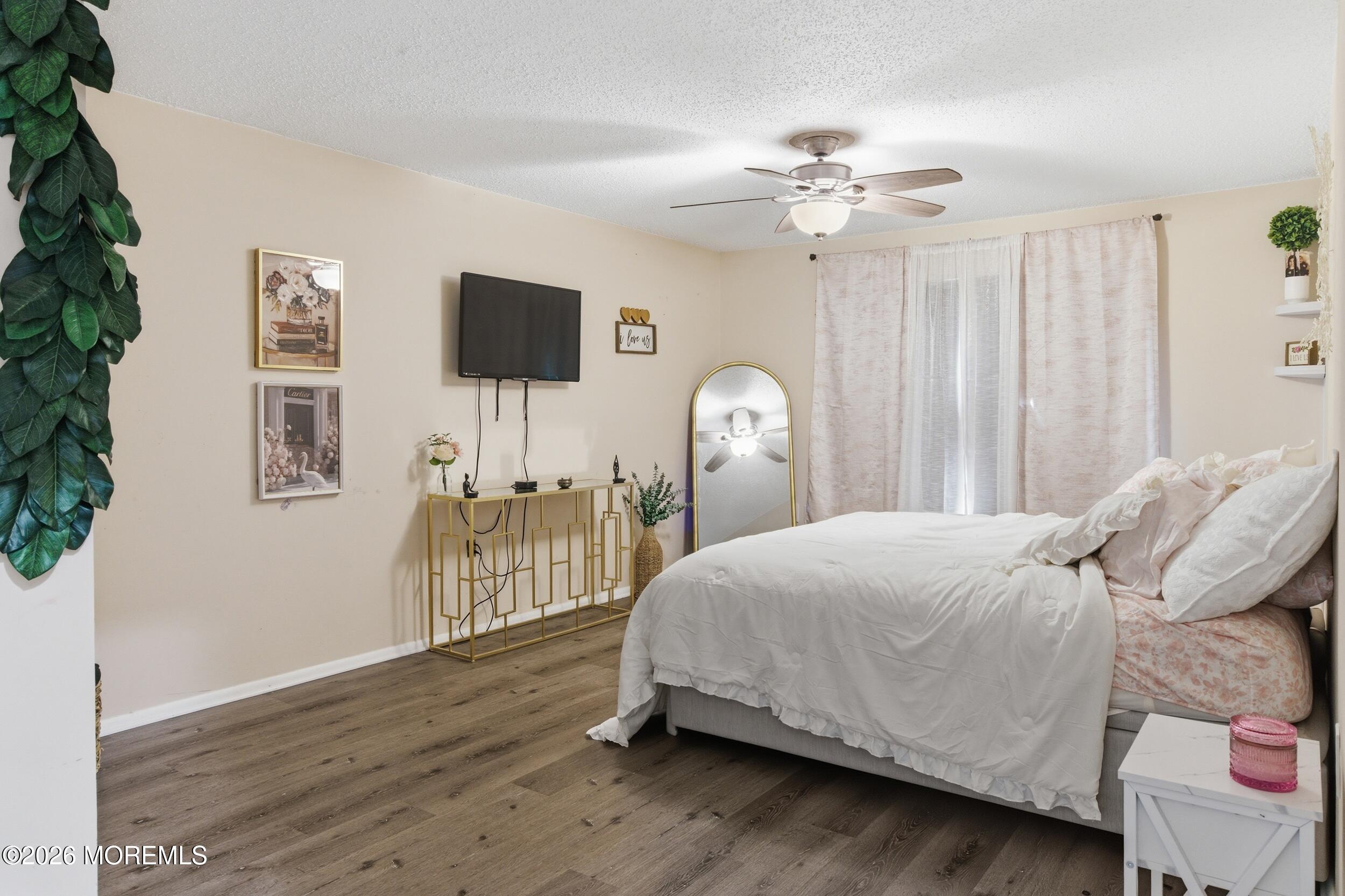 2007 Begonia Court Jackson NJ 08527