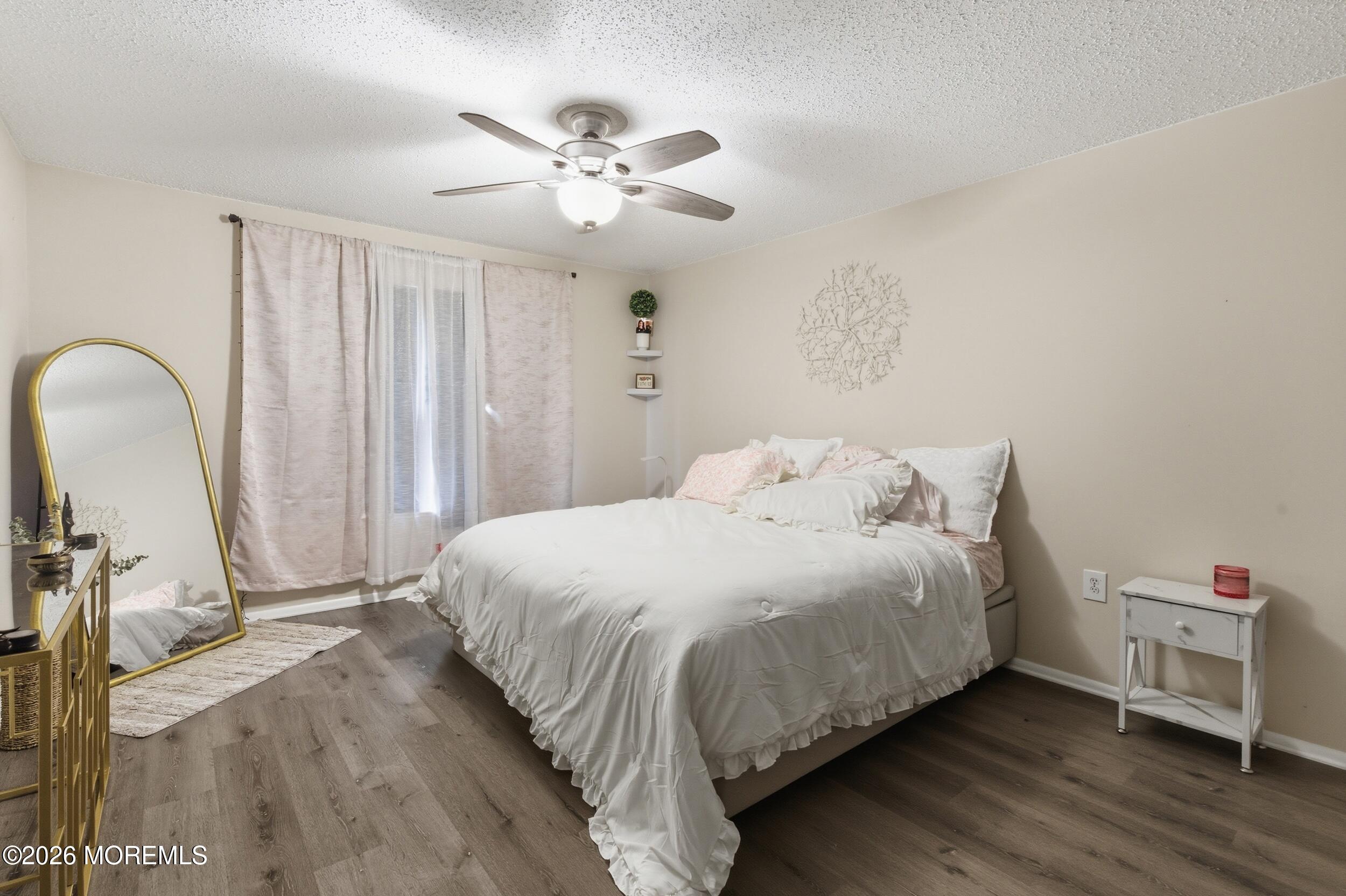 2007 Begonia Court Jackson NJ 08527