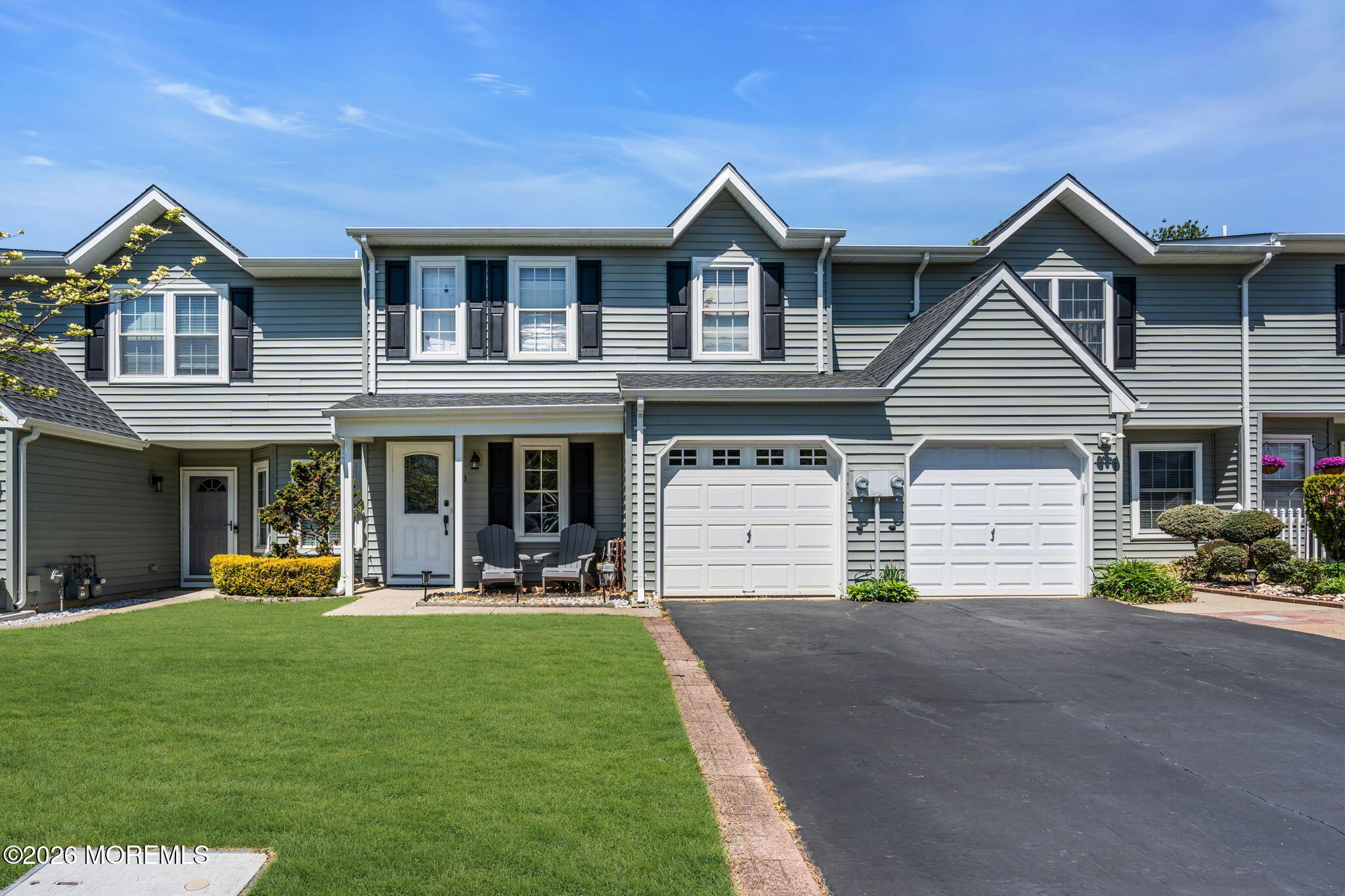 33 Mariners Cove Freehold NJ 07728