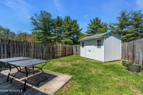 33 Mariners Cove Freehold NJ 07728