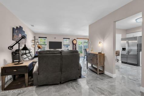 33 Mariners Cove Freehold NJ 07728
